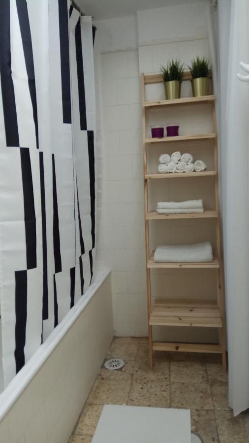 Room In Apartment Rishon Leziyyon Ngoại thất bức ảnh